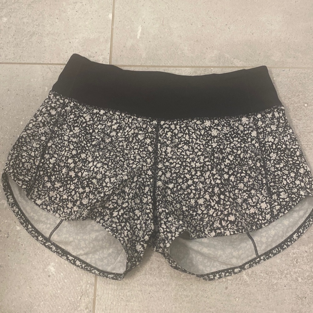Lululemon four inch speed ups